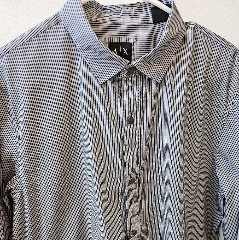 Armani Exchange Men's Long Sleeve Striped Button Down Size Large Black Grey.SLIM